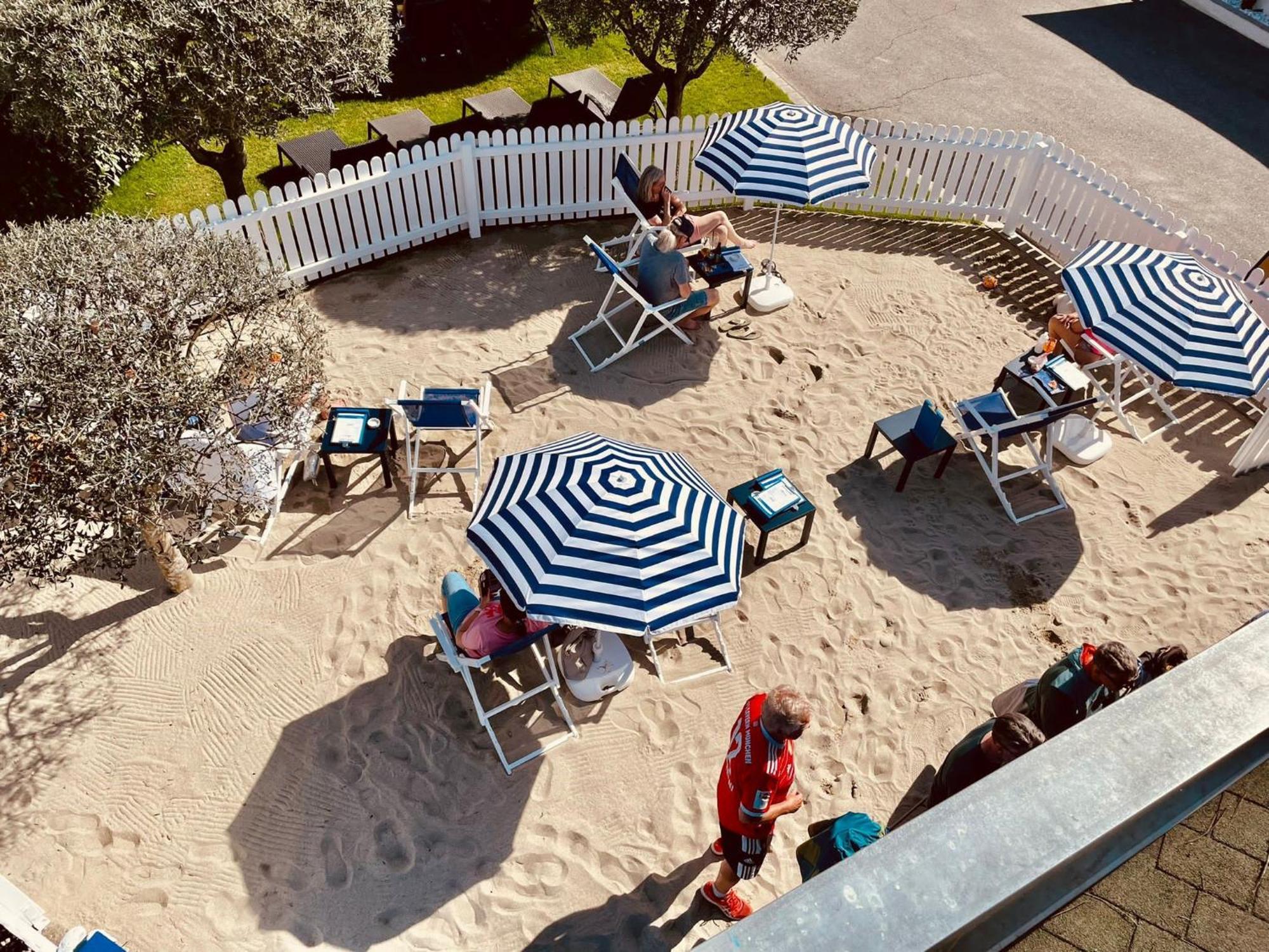 לאנה Schlosshof Charme Resort - Hotel & Camping מראה חיצוני תמונה